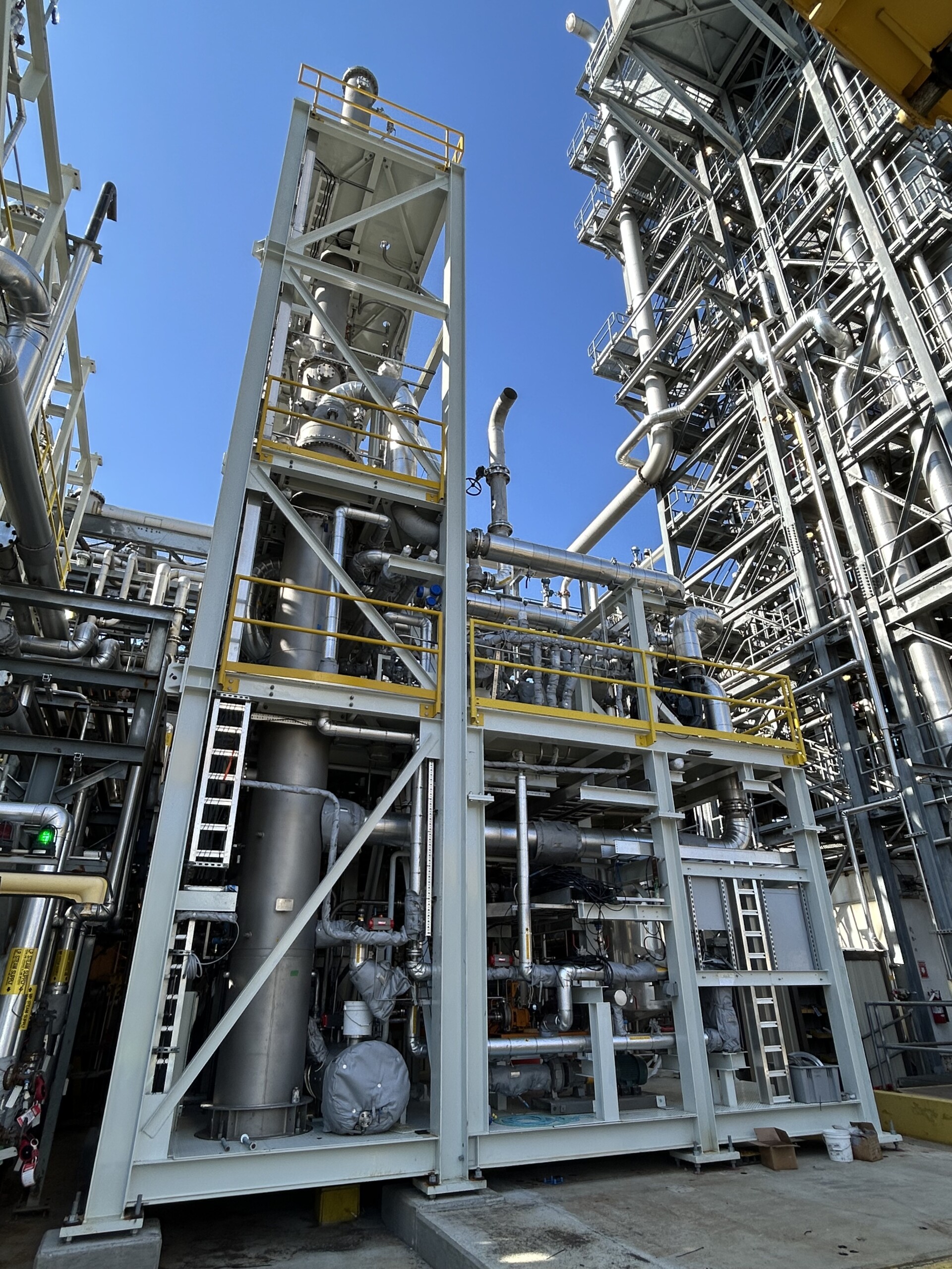 UNO MK3 solvent process test skid